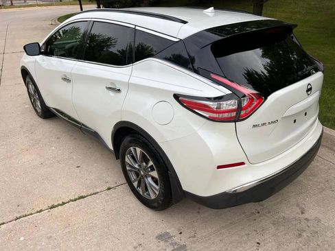 Used 2015 Nissan Murano SV image 4