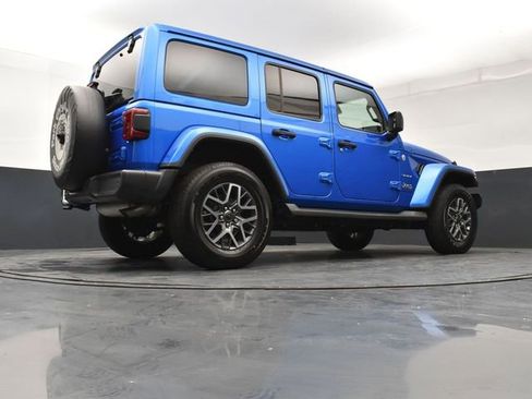 Used 2024 Jeep Wrangler Sahara w/ Technology Group image 24