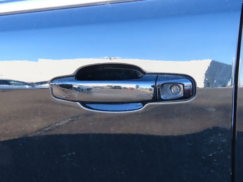 Used 2019 GMC Canyon All Terrain w/ All Terrain X Package image 22