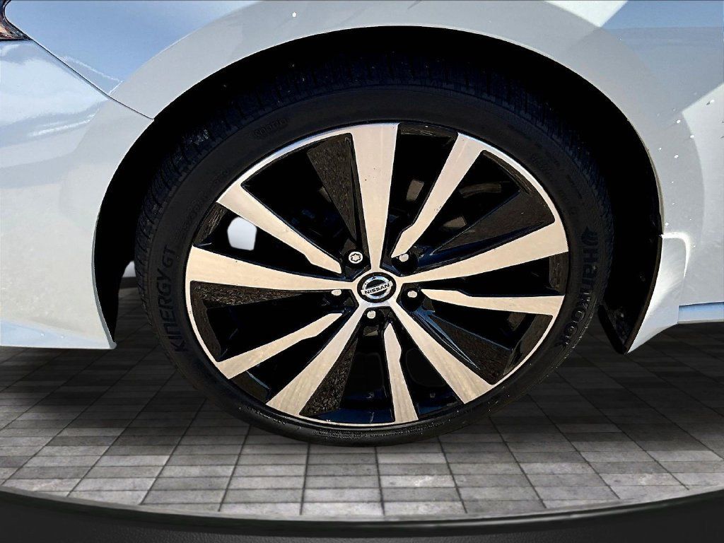 Used 2020 Nissan Altima 2.5 Platinum AWD/4WD image 36