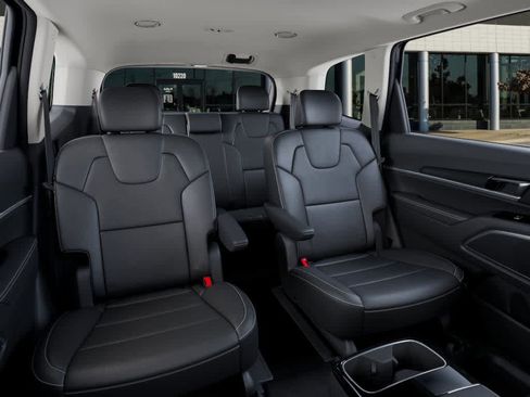 New 2025 Kia Telluride S image 16