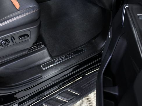 Used 2021 GMC Sierra 1500 AT4 w/ Technology Package image 27