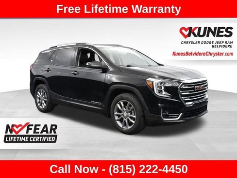 Used 2023 GMC Terrain SLT FWD image 1