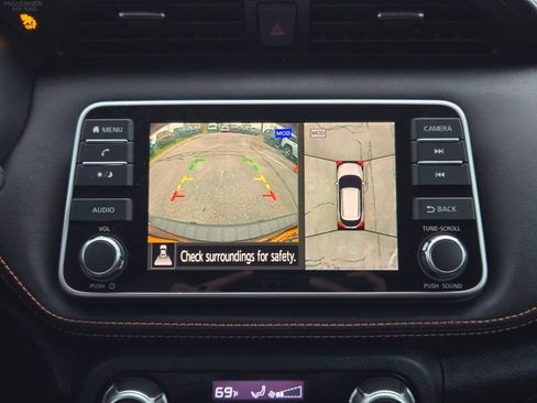 Used 2020 Nissan Kicks SR FWD image 20