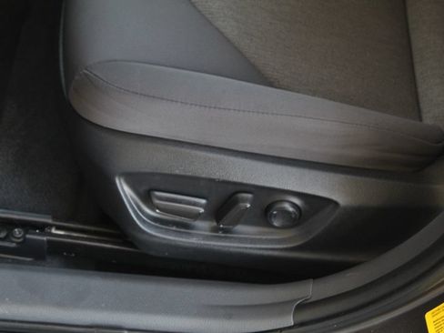 Used 2023 Toyota Camry LE FWD image 28