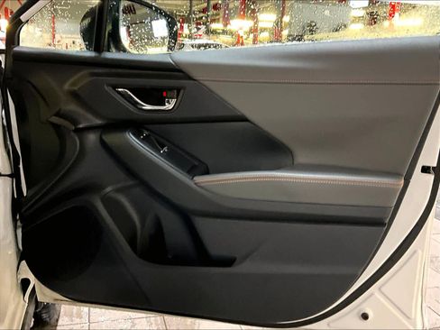 Used 2024 Subaru Crosstrek 2.5i Limited image 12