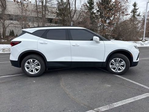 Used 2022 Chevrolet Blazer LT image 4