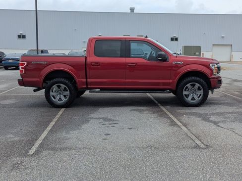 Used 2019 Ford F150 XLT w/ Equipment Group 302A Luxury AWD/4WD image 4