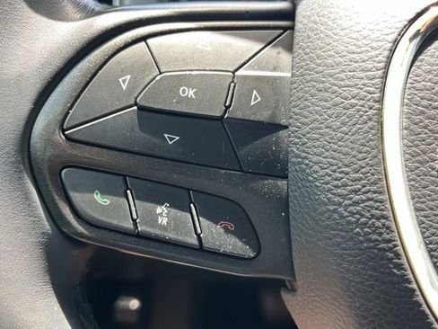 Used 2022 Dodge Charger SXT RWD image 34