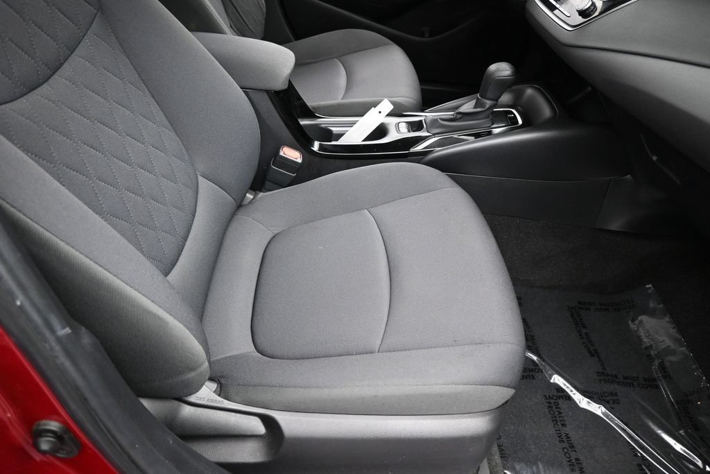 Used 2022 Toyota Corolla LE FWD image 37