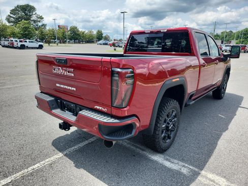 Used 2026 GMC Sierra 2500 AT4 w/ AT4 Premium Plus Package AWD/4WD image 3