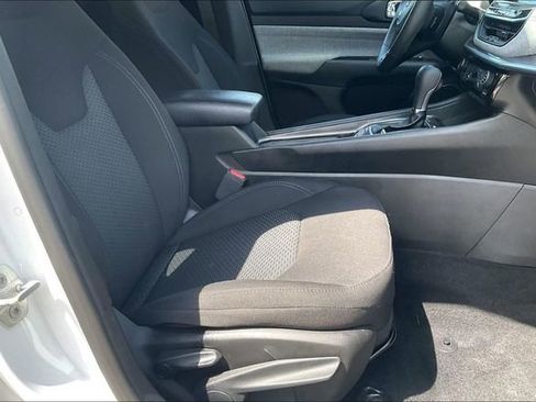 Used 2025 Jeep Compass Sport AWD/4WD image 7