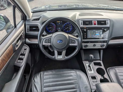 Used 2016 Subaru Outback 2.5i Limited AWD/4WD image 15