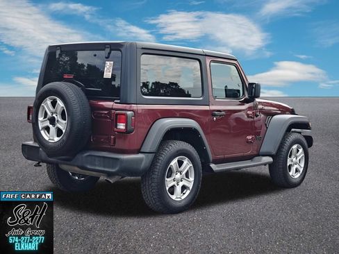 Used 2021 Jeep Wrangler Sport AWD/4WD image 16