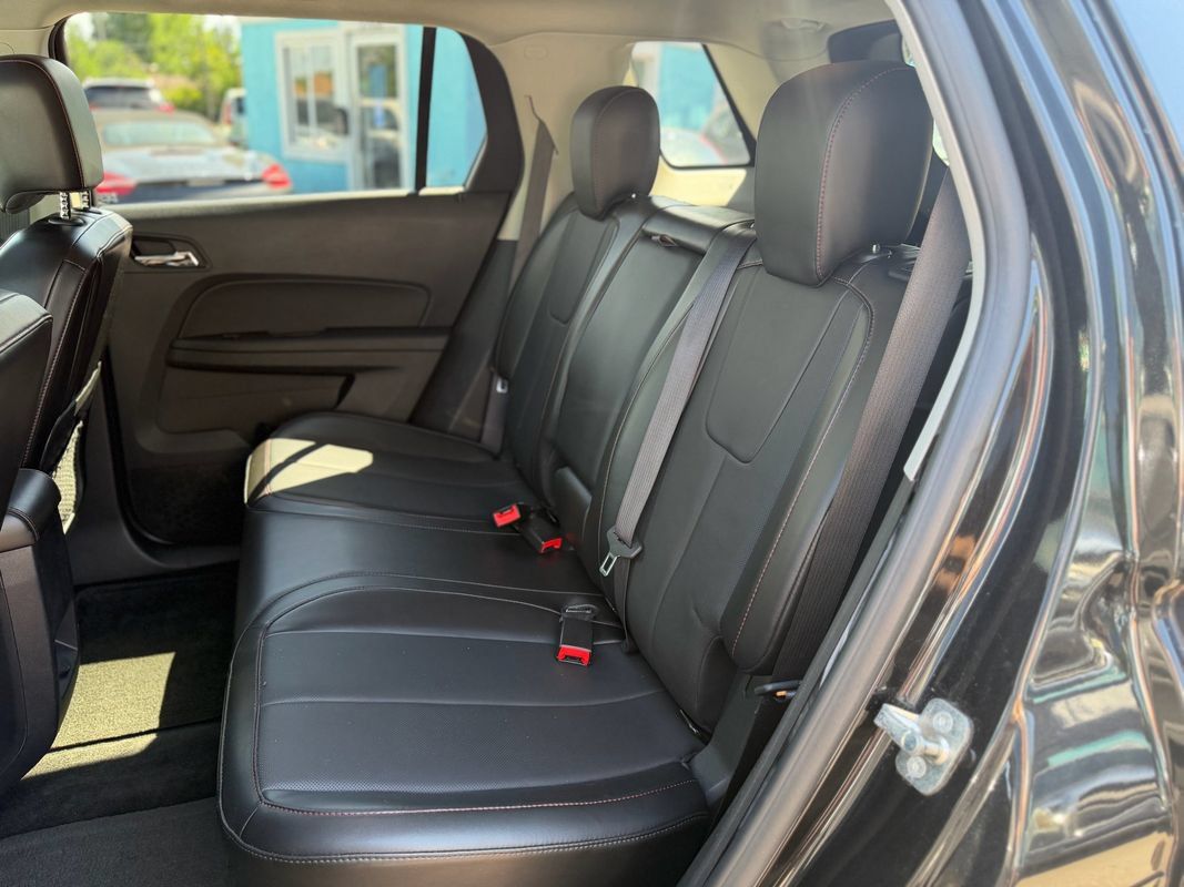 Used 2015 GMC Terrain SLT w/ Open Road Package AWD/4WD image 8