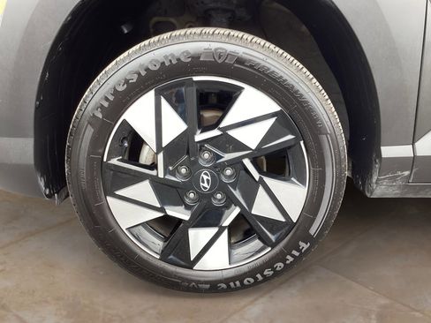 Used 2024 Hyundai Kona SEL AWD/4WD image 31