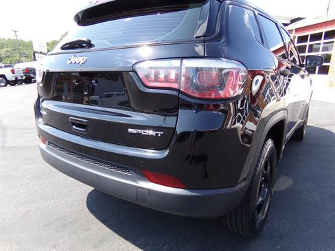 Used 2020 Jeep Compass Sport AWD/4WD image 7