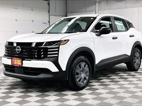 New 2027 Nissan Kicks S FWD image 2