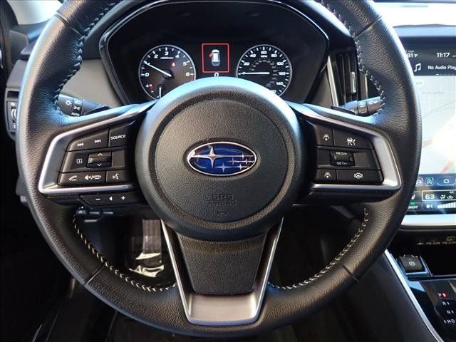 Used 2025 Subaru Outback Premium AWD/4WD image 15