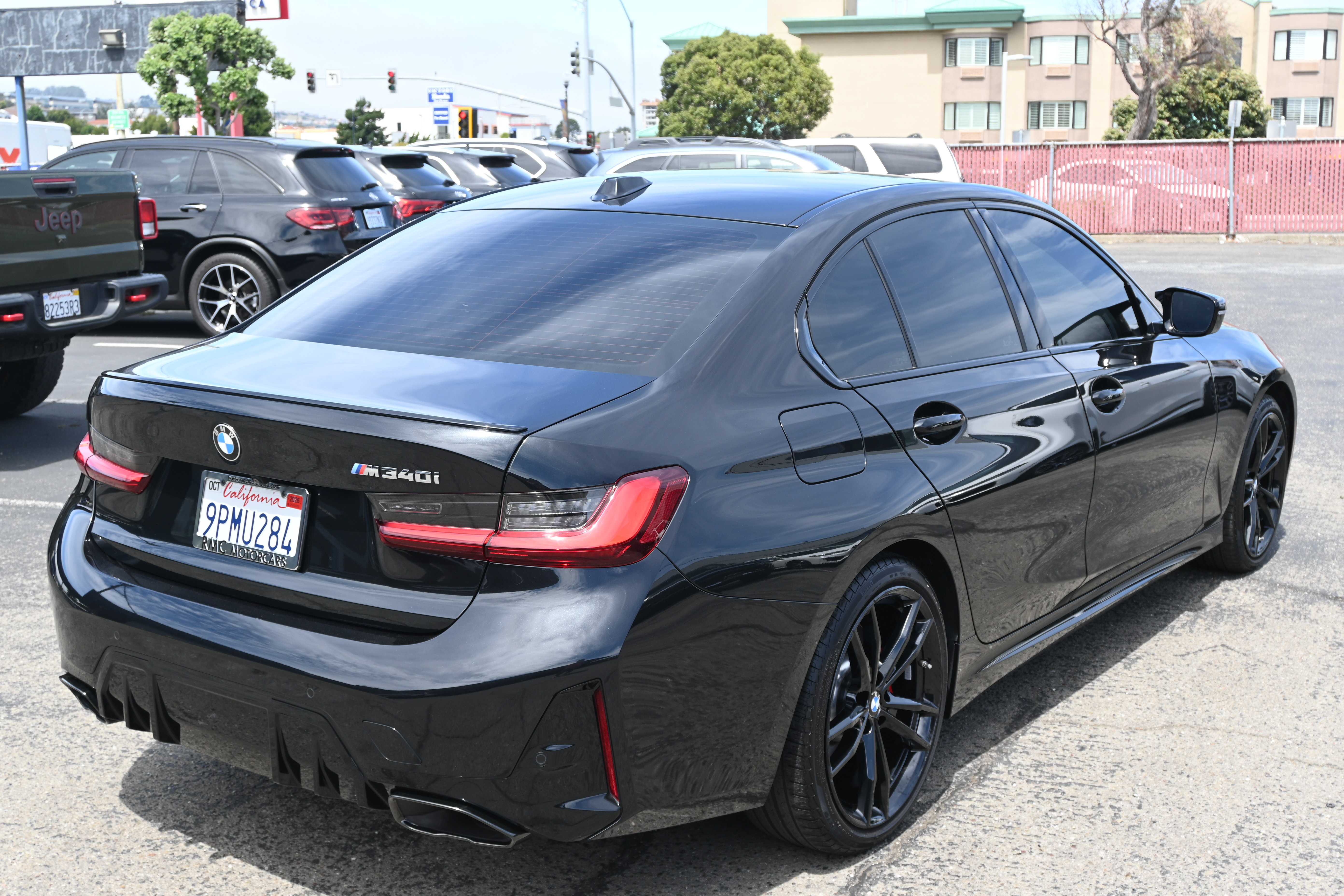 Used 2024 BMW M340i w/ Driving Assistance Package RWD image 6