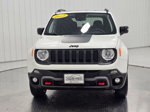 Used 2023 Jeep Renegade Trailhawk AWD/4WD image 8