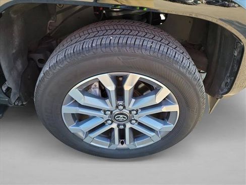 Used 2026 Toyota 4Runner Limited AWD/4WD image 10