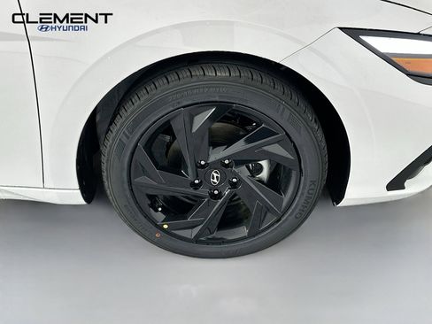 New 2026 Hyundai Elantra Sport FWD image 30