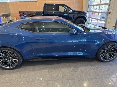 Used 2023 Chevrolet Camaro ZL1 image 4