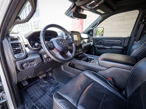 Used 2023 RAM 2500 Limited AWD/4WD image 13