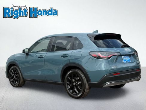 Used 2024 Honda HR-V Sport image 5
