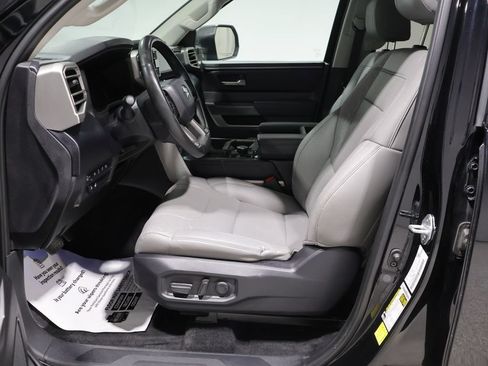 Used 2024 Toyota Tundra SR5 w/ SR5 Premium Package AWD/4WD image 11