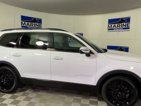 Used 2024 Kia Telluride EX X-Line AWD/4WD image 3