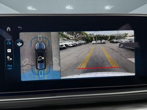 New 2026 Mercedes-Benz GLS 580 4MATIC image 28