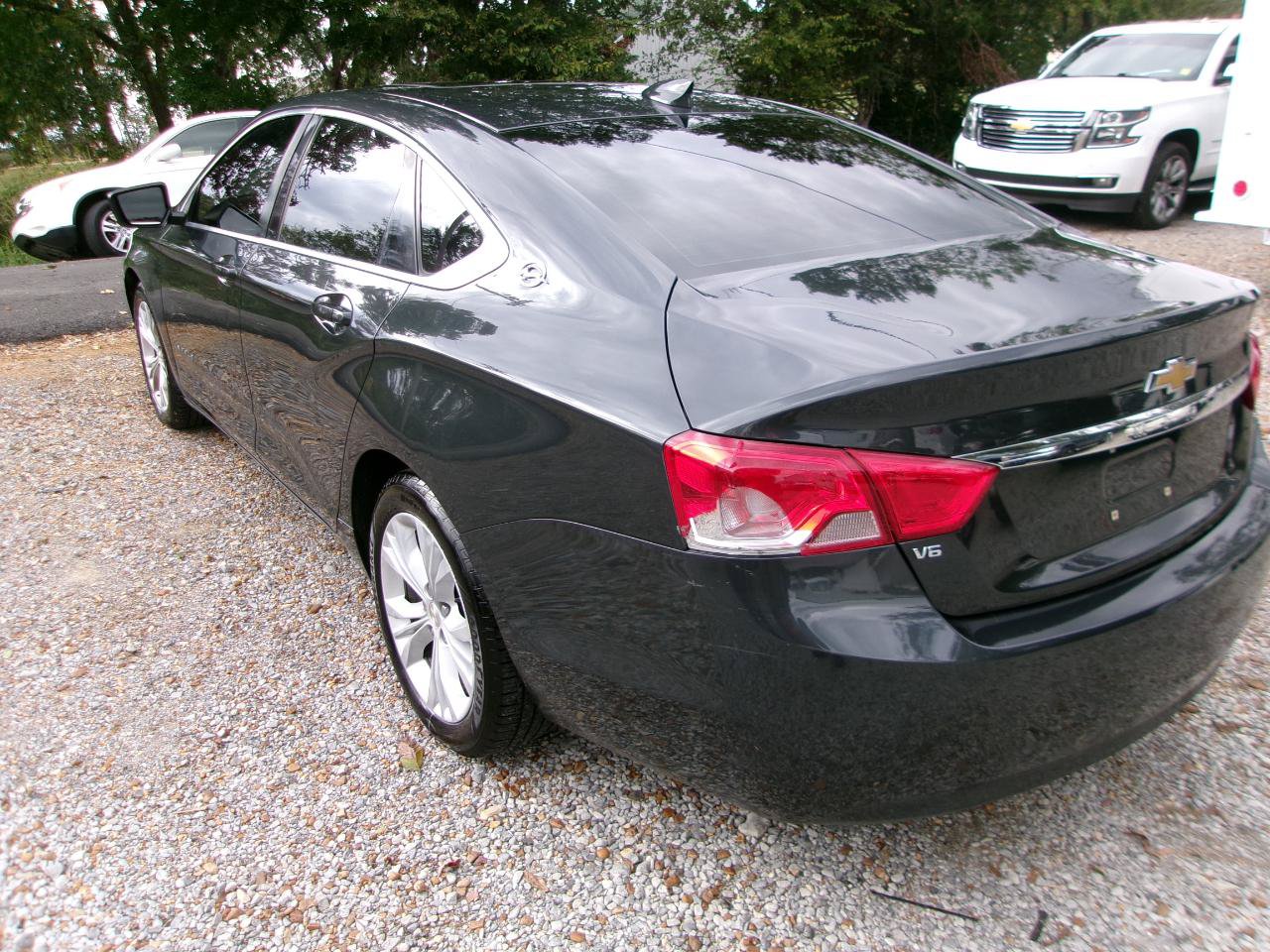 Used 2015 Chevrolet Impala LT w/ Convenience Package FWD image 10