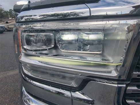 Used 2022 RAM 3500 Limited image 11
