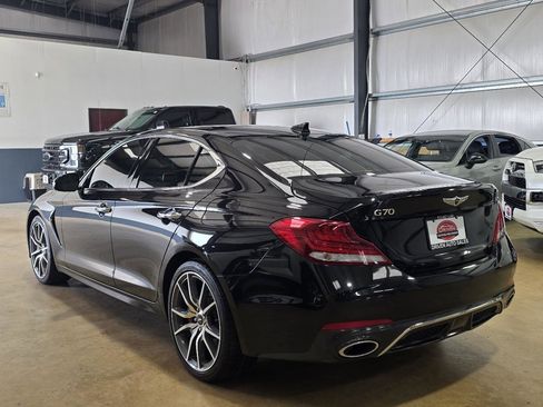 Used 2021 Genesis G70 3.3T RWD image 6