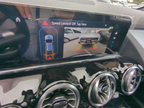 New 2025 Mercedes-Benz GLA 250 image 7