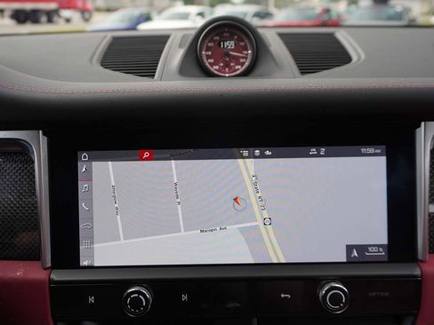 Used 2024 Porsche Macan GTS image 55