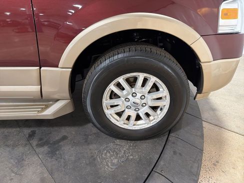 Used 2011 Ford Expedition XLT w/ 201A Rapid Spec Order Code image 36