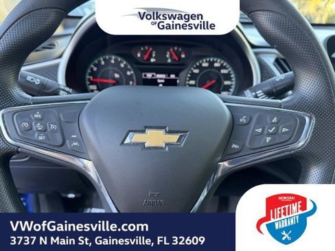 Used 2023 Chevrolet Malibu LT image 21