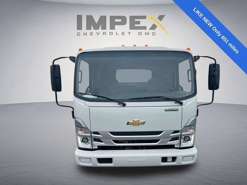 Used 2024 Chevrolet Low Cab Forward RWD image 8