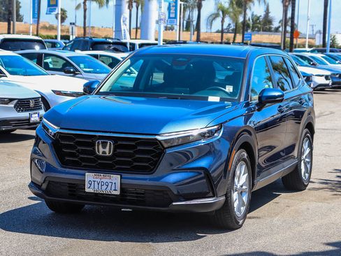 Certified 2025 Honda CR-V EX image 3