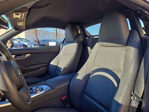 Used 2011 BMW Z4 sDrive35is image 13