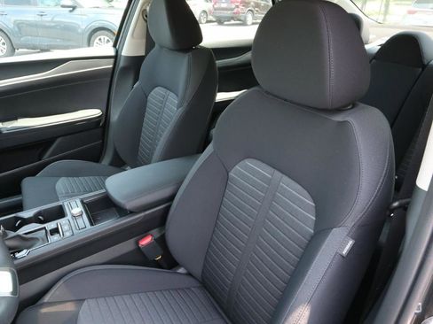 New 2025 Kia K5 LXS FWD image 12