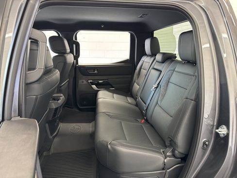 Used 2025 Toyota Tundra Limited image 40