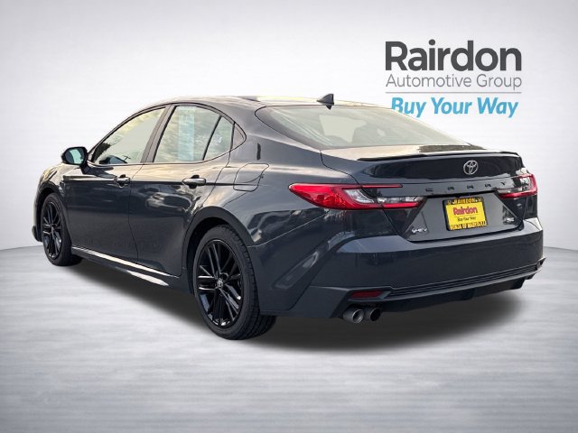 Used 2025 Toyota Camry SE FWD image 5
