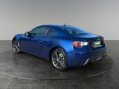 Used 2013 Scion FR-S RWD image 7