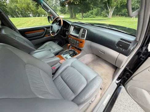 Used 2007 Lexus LX 470 4WD image 67