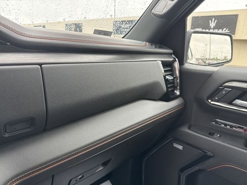 Certified 2023 GMC Sierra 1500 AT4 w/ AT4 Premium Package image 22