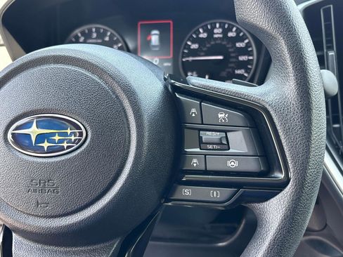 Used 2024 Subaru Crosstrek 2.0i Premium image 21